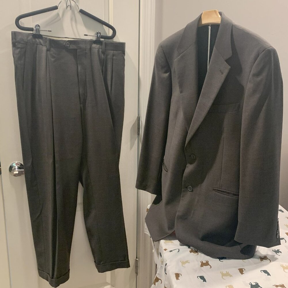 Kenneth Cole Gray Suit 42L, 36x30